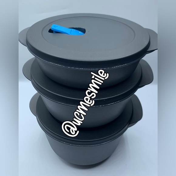 Tupperware Set of (3) Crystalwave Round Microwave Container With Spout - Picture 4 of 8